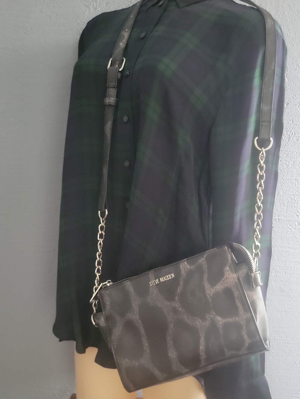 Steve Madden Black Pebbled Crossbody with Chain Strap